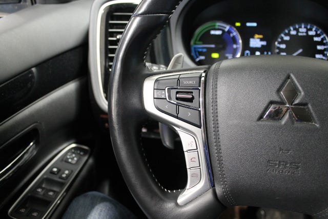 2020 MITSUBISHI OUTLANDER - 18