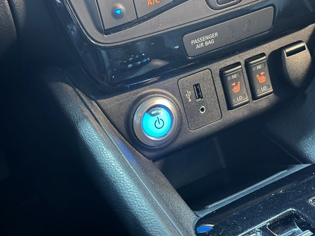 2018 NISSAN LEAF - 20