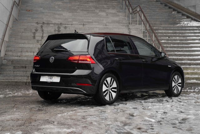 WVWZZZAUZKW915205 2019 VOLKSWAGEN GOLF-5