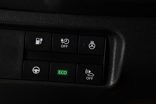 2018 NISSAN LEAF - 23