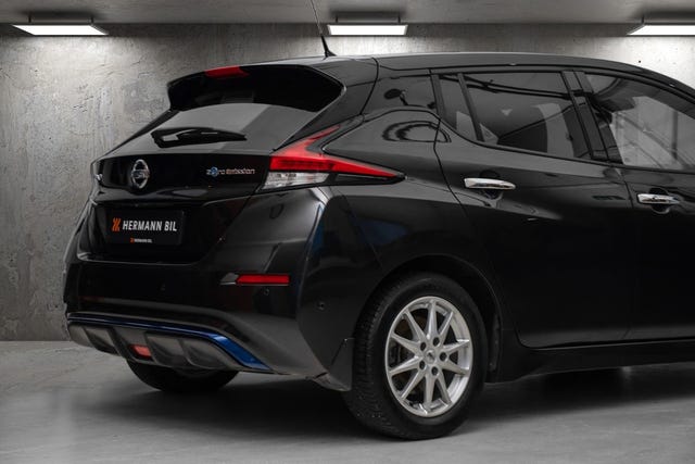2018 NISSAN LEAF - 7