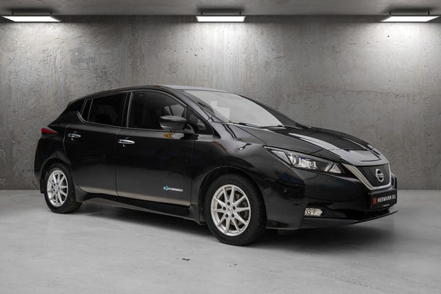 2018 NISSAN LEAF - 9