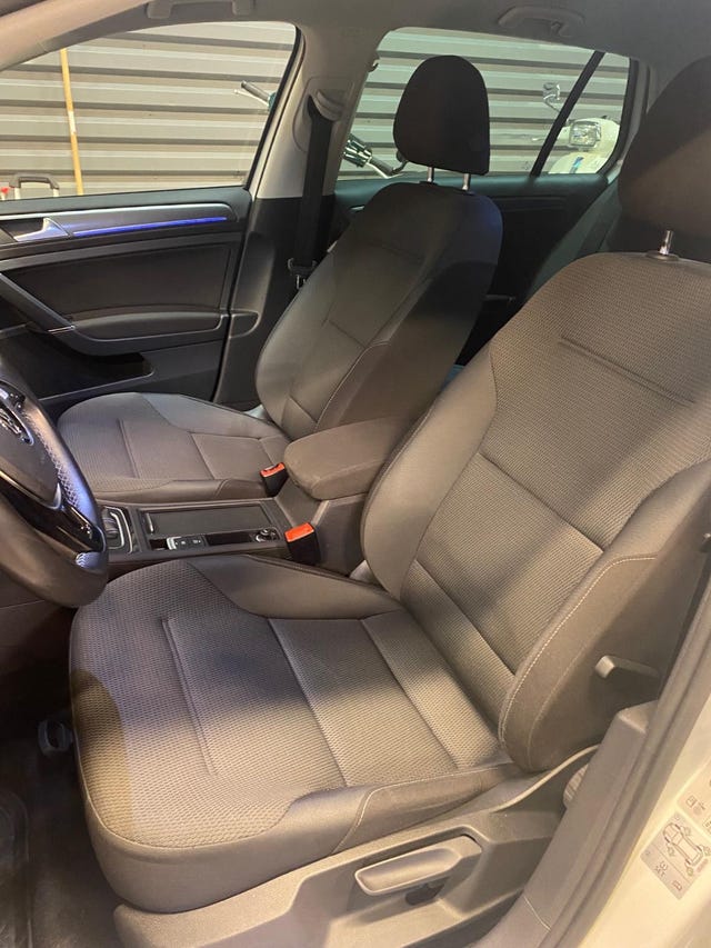 2018 VOLKSWAGEN GOLF - 11