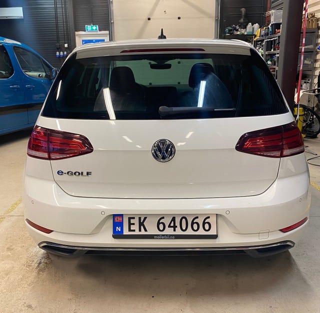 2018 VOLKSWAGEN GOLF - 8