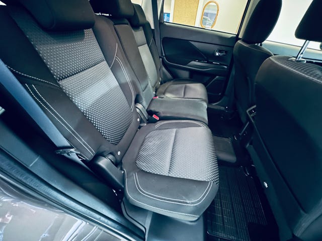 2020 MITSUBISHI OUTLANDER - 29