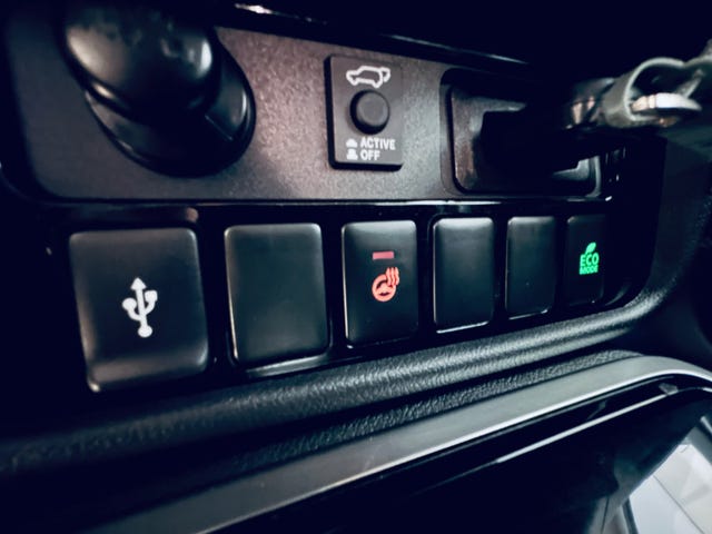 2020 MITSUBISHI OUTLANDER - 23