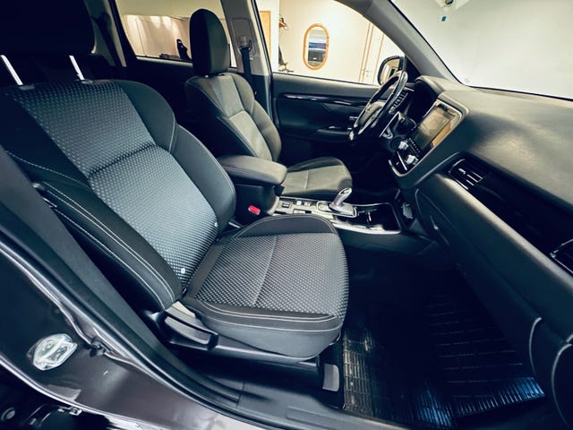 2020 MITSUBISHI OUTLANDER - 26