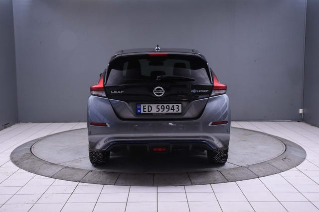 2022 NISSAN LEAF - 7