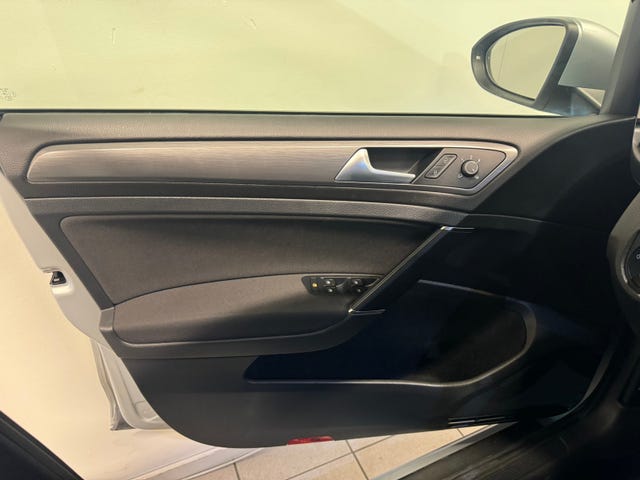 2019 VOLKSWAGEN GOLF - 7