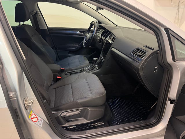 2019 VOLKSWAGEN GOLF - 18