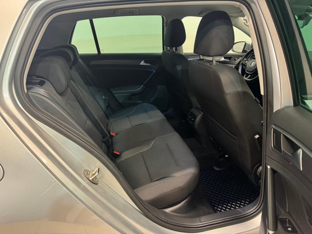 2019 VOLKSWAGEN GOLF - 17