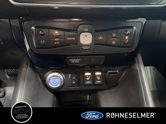 2018 NISSAN LEAF - 15