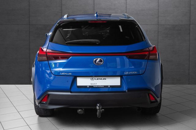 JTHY65BH902048519 2020 LEXUS UX-3