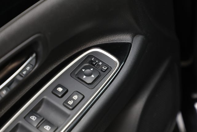 2020 MITSUBISHI OUTLANDER - 28