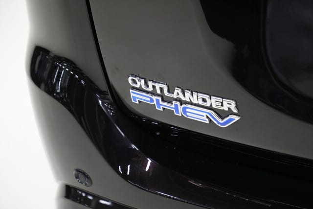 2020 MITSUBISHI OUTLANDER - 9
