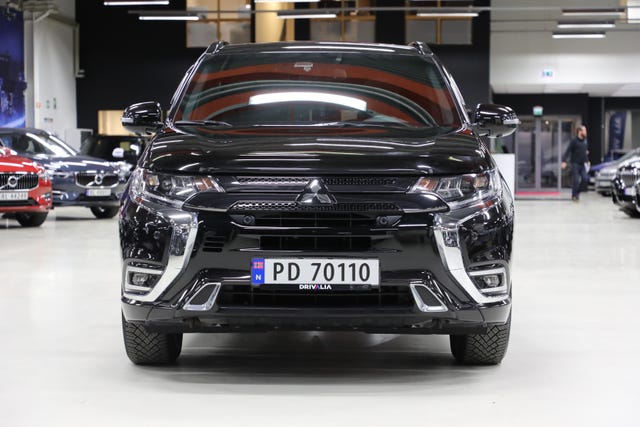 JMBXDGG3WLZ038733 2020 MITSUBISHI OUTLANDER-2