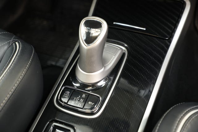 2020 MITSUBISHI OUTLANDER - 21