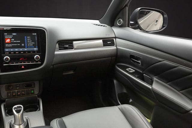2020 MITSUBISHI OUTLANDER - 14