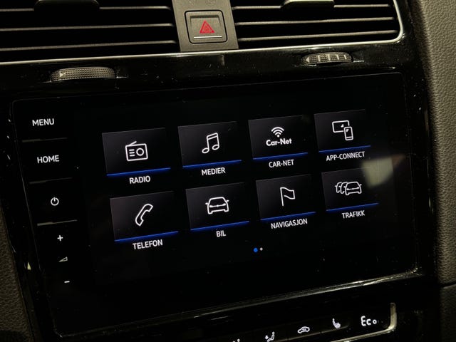 2018 VOLKSWAGEN GOLF - 28