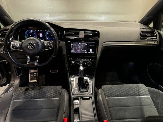 2018 VOLKSWAGEN GOLF - 14