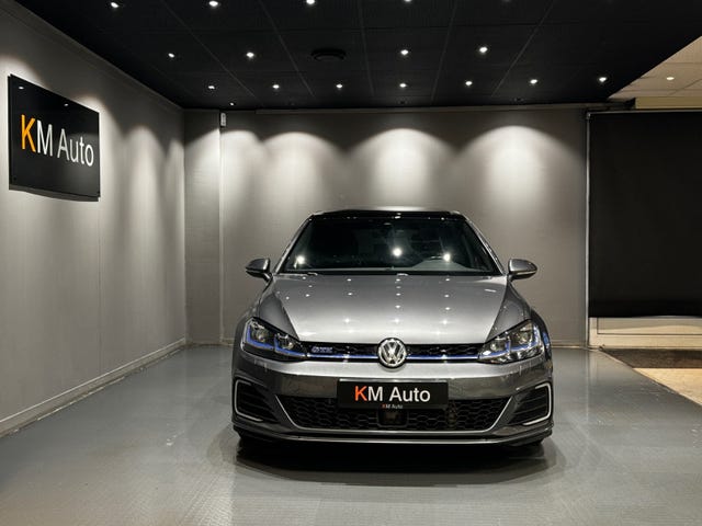 WVWZZZAUZHW851635 2018 VOLKSWAGEN GOLF-3