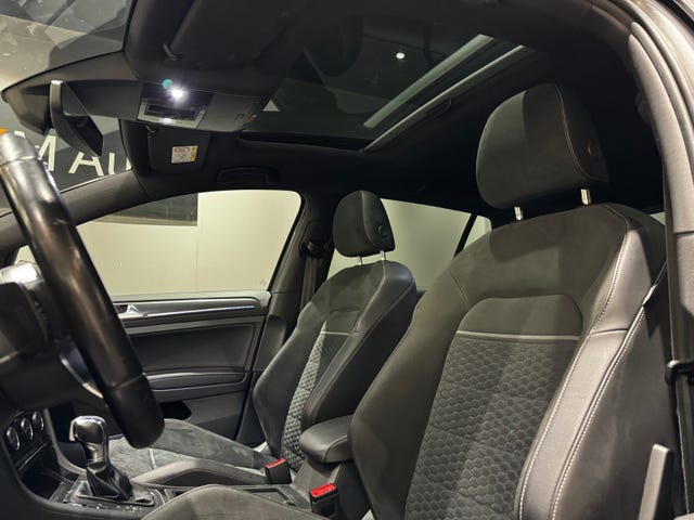 2018 VOLKSWAGEN GOLF - 12