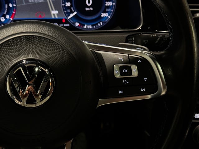 2018 VOLKSWAGEN GOLF - 19