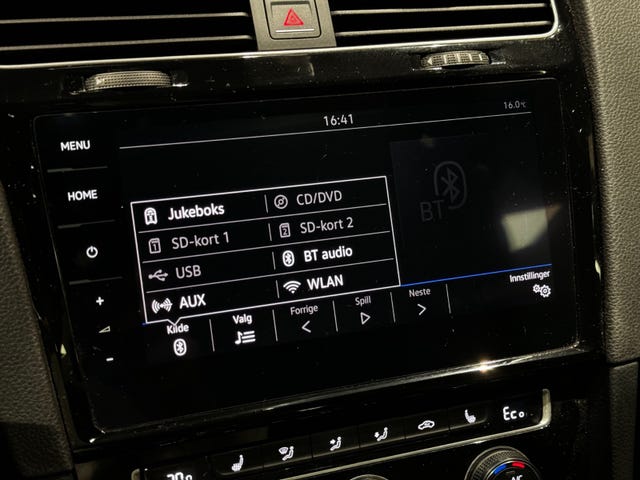2018 VOLKSWAGEN GOLF - 26