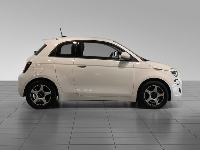 2022 FIAT 500 - 6