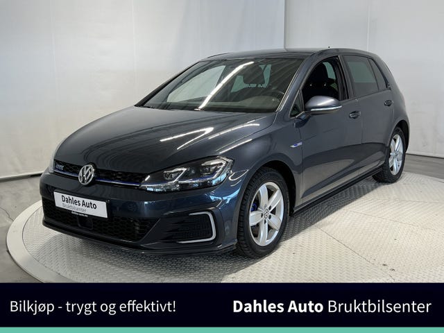 WVWZZZAUZJW803889 2018 VOLKSWAGEN GOLF-0