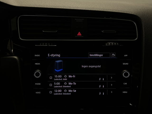 2018 VOLKSWAGEN GOLF - 29