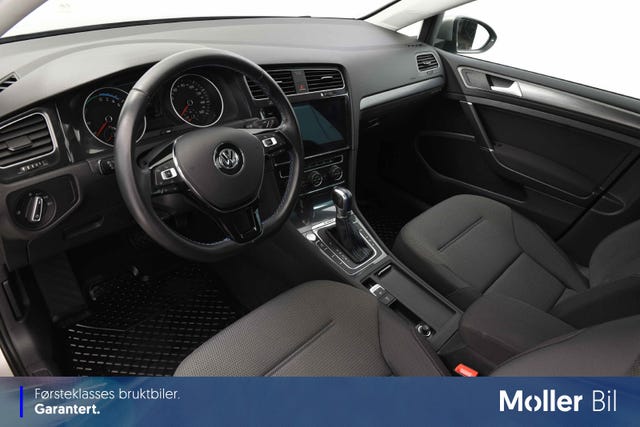 2018 VOLKSWAGEN GOLF - 19