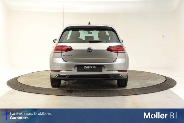 WVWZZZAUZJ8904669 2018 VOLKSWAGEN GOLF-3