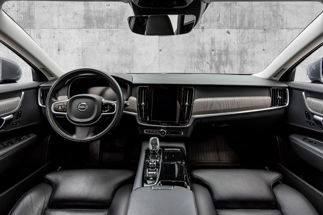 2021 VOLVO V90 - 14