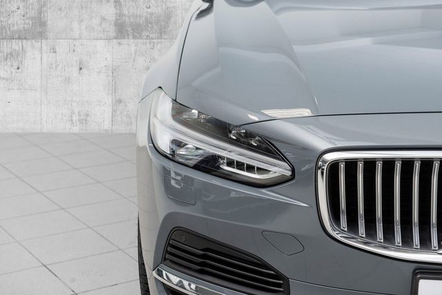 2021 VOLVO V90 - 4