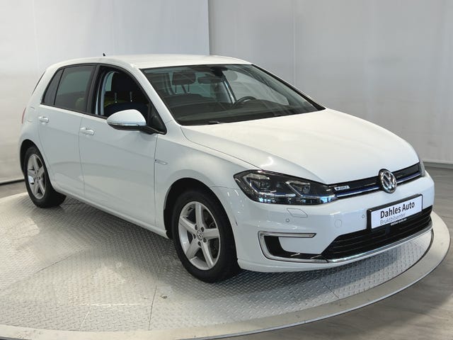 WVWZZZAUZJ8904783 2018 VOLKSWAGEN GOLF-3