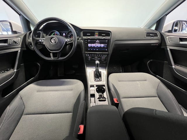 2018 VOLKSWAGEN GOLF - 10