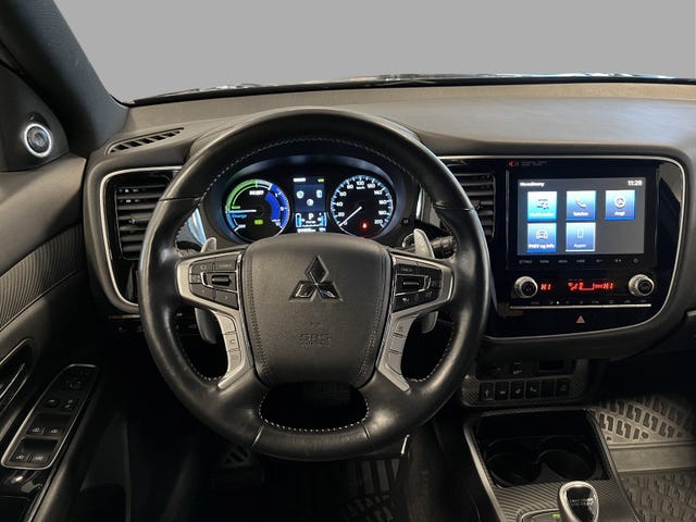 2020 MITSUBISHI OUTLANDER - 10