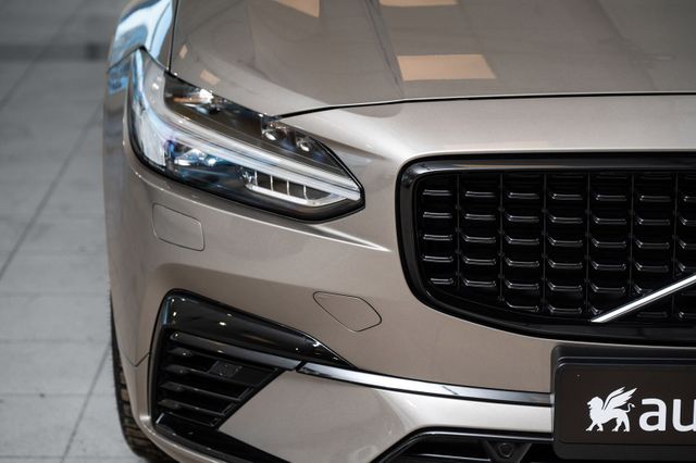 2021 VOLVO V90 - 3