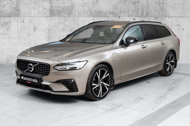 2021 VOLVO V90 - 31