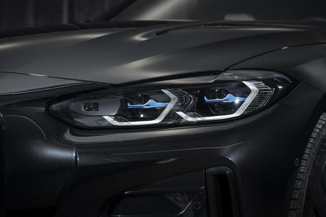 2022 BMW I4 M50 - 10