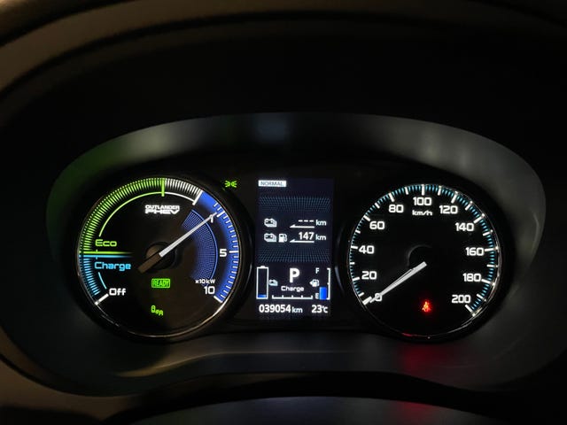 2020 MITSUBISHI OUTLANDER - 15
