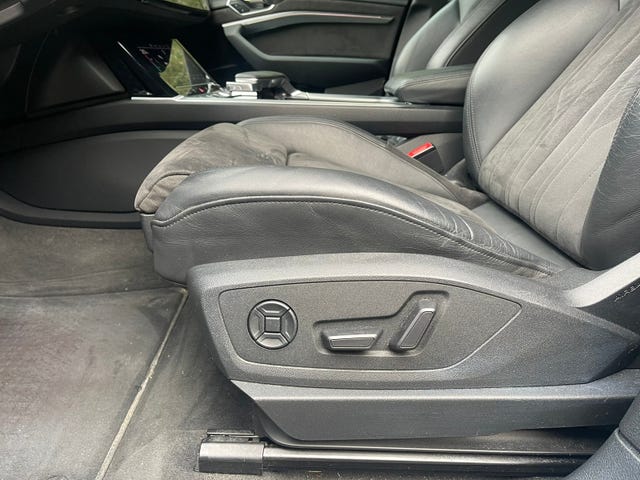 2021 AUDI E-TRON - 15