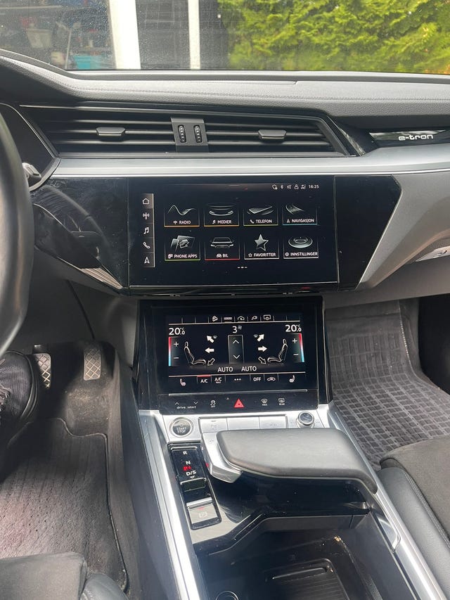 2021 AUDI E-TRON - 22