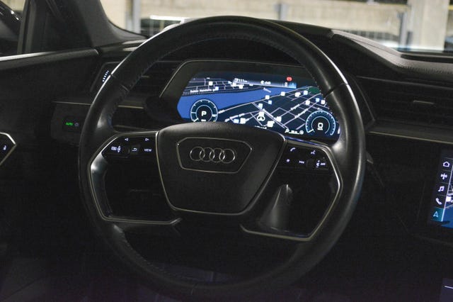 2020 AUDI E-TRON - 17