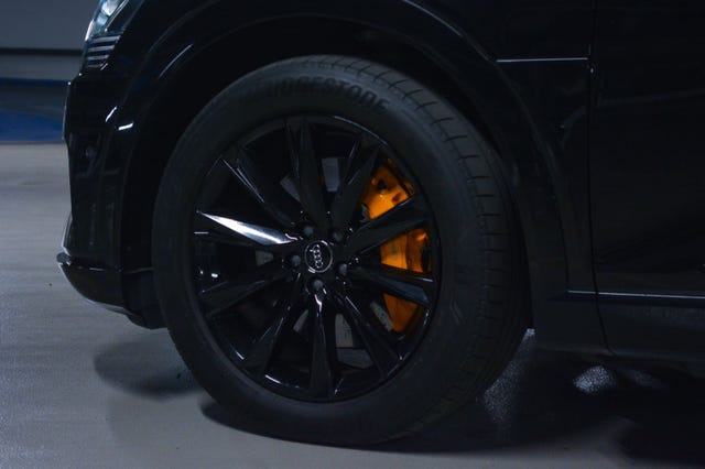 WAUZZZGE8LB032560 2020 AUDI E-TRON-3