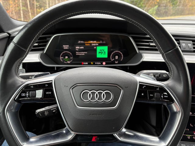 2021 AUDI E-TRON - 12