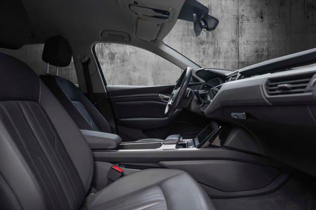 2020 AUDI E-TRON - 19