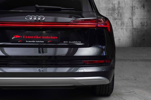 2020 AUDI E-TRON - 7