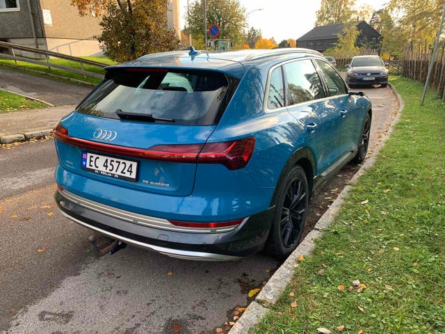 2020 AUDI E-TRON - 21